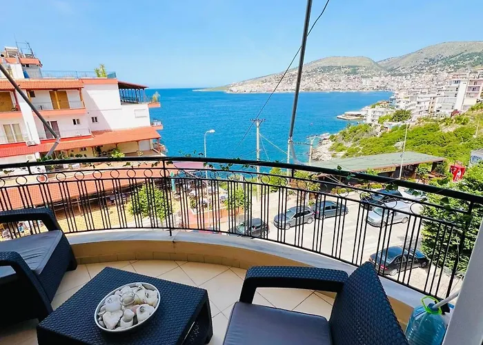 Santa Eye סרנדה